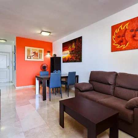 Apartamento En Terrazas Del Sol *