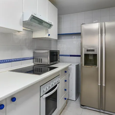 Apartamento En Terrazas Del Sol *